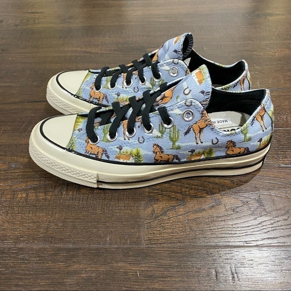 Converse Chuck 70 Ox Washed Denim Western Print Sneaker Size 9.5 Men - Picture 4 of 9